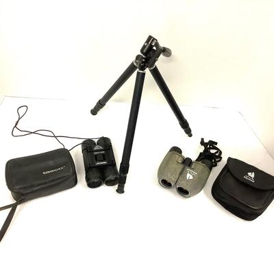 428 Tripod, Tasco Pellican, Binoculars with Bags