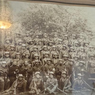 Vintage Framed Pic of Soldiers