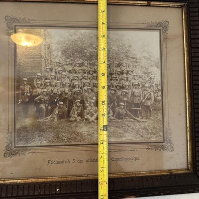 Vintage Framed Pic of Soldiers