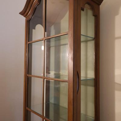 BRANDT Curio Cabinet Display w/ (3) Shelves & (2) Drawers