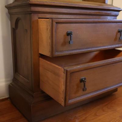 BRANDT Curio Cabinet Display w/ (3) Shelves & (2) Drawers