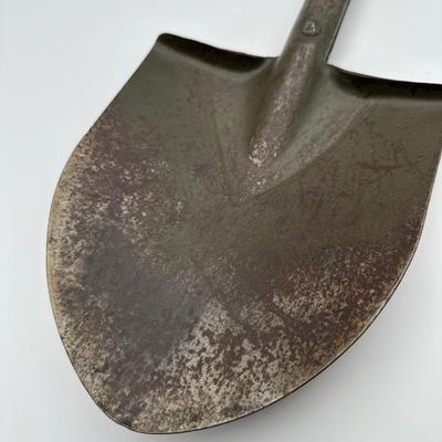 WWII M1910 Entrenching Shovel