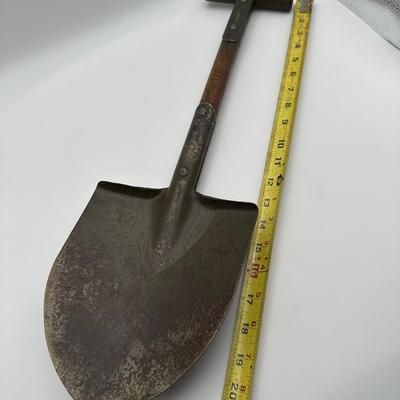 WWII M1910 Entrenching Shovel