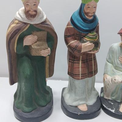Antique chalkware or clay Nativity set This is a very old set!