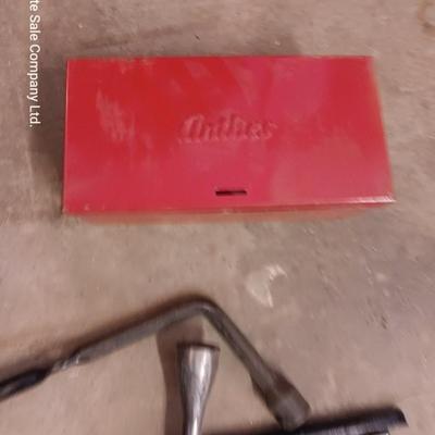 Automotive items - Small bottle jack - 4 way - metal box with reflectors