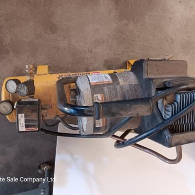 Campbell Hausfeld Extreme Heavy Duty Air Compressor with hose