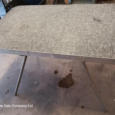 Vintage Retro CHROME MCM Walter of Wabash Kitchen table with leaf