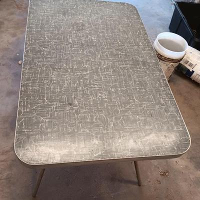 Vintage Retro CHROME MCM Walter of Wabash Kitchen table with leaf