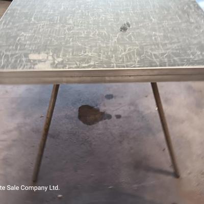 Vintage Retro CHROME MCM Walter of Wabash Kitchen table with leaf