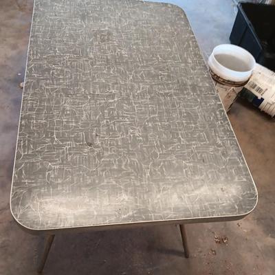 Vintage Retro CHROME MCM Walter of Wabash Kitchen table with leaf