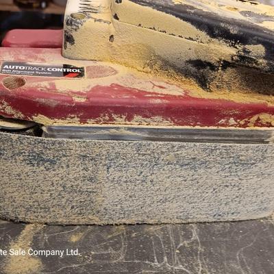 Skil 4.5 Amp belt sander with Tool bag