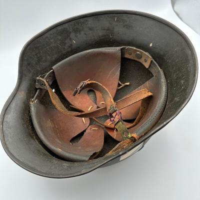 German M35 WW2 Helmet (see description)