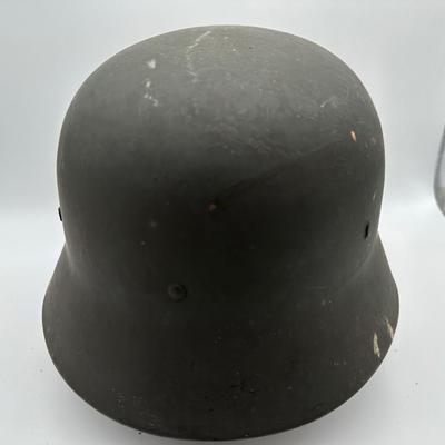 German M35 WW2 Helmet (see description)