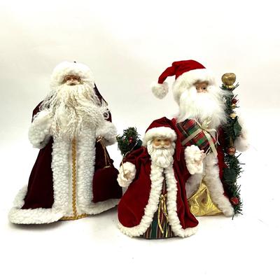 534 Set of 3 Decorative Santa Figures
