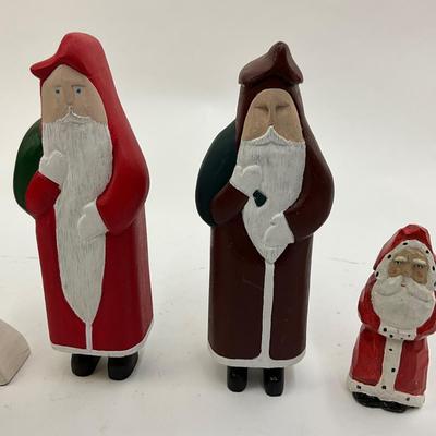 542 Lot of Handcarved Wooden Santa Figures