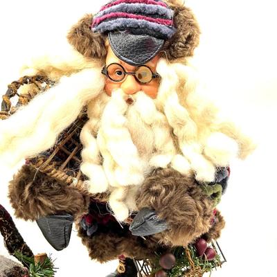 557 Lot of Woodland Style Santa Figures