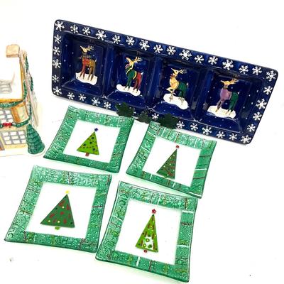 560 Ceramic Christmas Entertaining Lot