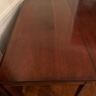 Drop Leaf Dining Room Table (DR-MG)