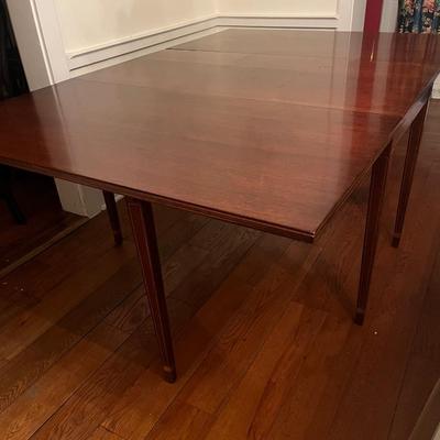 Drop Leaf Dining Room Table (DR-MG)