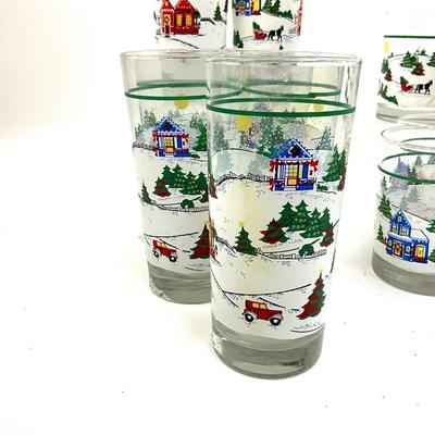 573 Set of Holiday Drinking Glasses