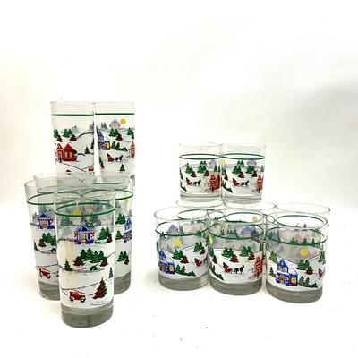 573 Set of Holiday Drinking Glasses
