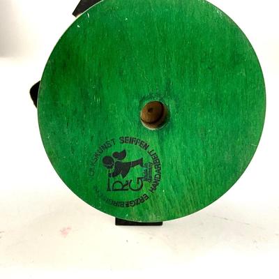 601 German Erzgebirgr Wooden NUN Nutcracker