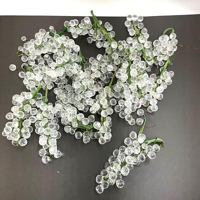 603 Large Lot of Clear Glass Stems of Grapes For Holiday Decor