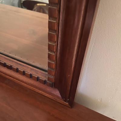 Seven Drawer Dresser With Mirror (UB1-MG)