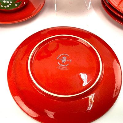 628 Waechtersbach German Red Christmas Teaset