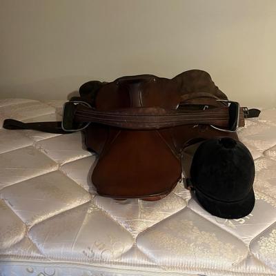 StÃ¼bben Saddle & Riding Helmet (UB1-MG)