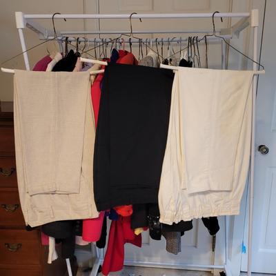 Womenâ€™s Sz M/L Tahari, Anne Klein and More Sets (UB2-CE)