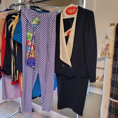 Womenâ€™s Sz M/L Neiman Marcus, Lord and Taylor and More Suit Sets and Dresses (UB2-CE)
