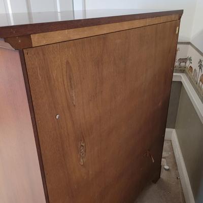 Tall Dresser with Keyholes (UB2-CE)