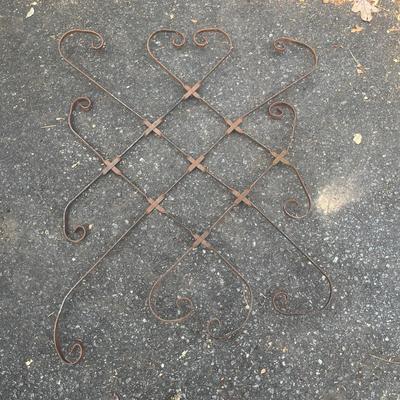 Wrought Iron Garden Decor (BY-MG)