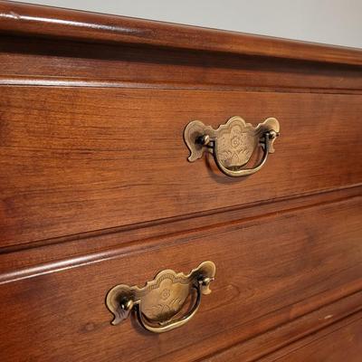 Pennsylvania House Dresser (UB2-CE)