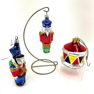 643 Handblown Glass Drummer and Drum Ornaments