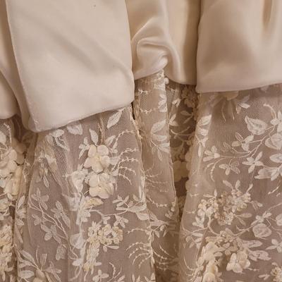 Velveteen Formal Gown (UB2-CE)