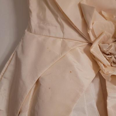 Vintage Wedding Dress (UB2-CE)