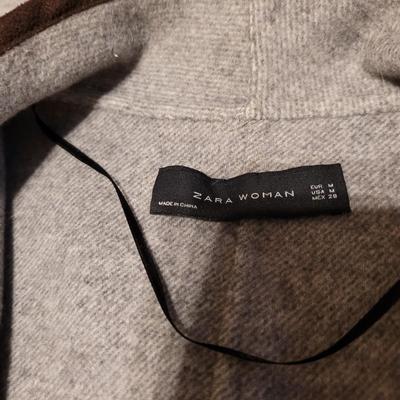 Womenâ€™s Sz L Eileen Fisher, Tahari Shawls, Wool Coats and More (UB2-CE)
