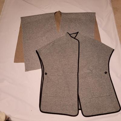 Womenâ€™s Sz L Eileen Fisher, Tahari Shawls, Wool Coats and More (UB2-CE)