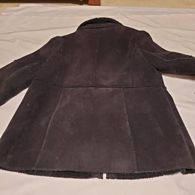 Womenâ€™s Sz L Eileen Fisher, Tahari Shawls, Wool Coats and More (UB2-CE)