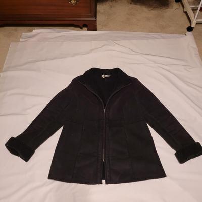 Womenâ€™s Sz L Eileen Fisher, Tahari Shawls, Wool Coats and More (UB2-CE)