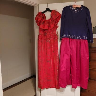 Womenâ€™s Sz 12/14 Vintage Formal Dresses (UB2-CE)