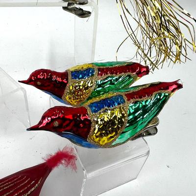 674 Lot of Seven Multi Colored Glass Clip Bird Ornaments