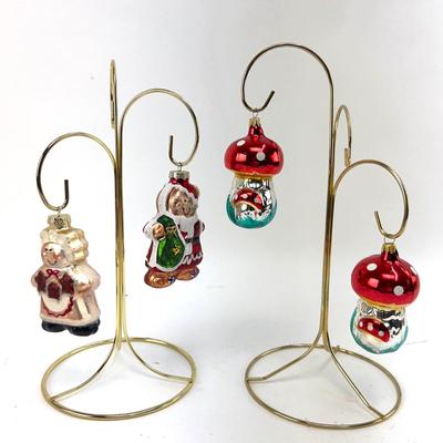 690 Lot of 4 Glass Ornaments Gingerbread and Mushrooms