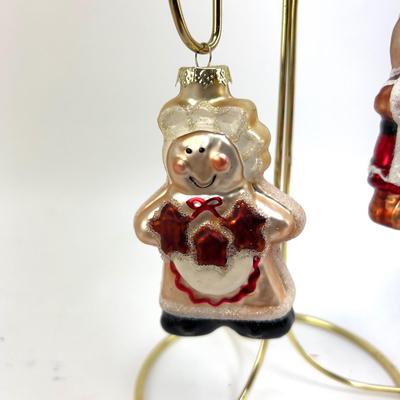 690 Lot of 4 Glass Ornaments Gingerbread and Mushrooms