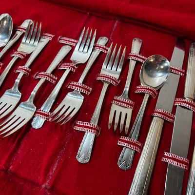Castle Art Deco Silver Plate Silverware Set for 8 plus Serving Pieces
