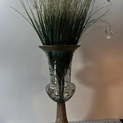 Glass Vase Centerpiece and Greenery