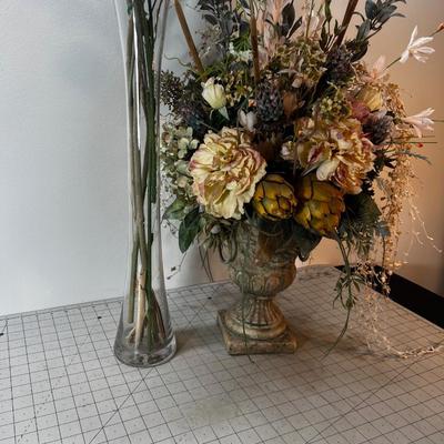 2 Floral Arrangements Glass Vase and Terracotta Vase 