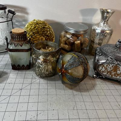 Pile of Mostly Glass Decorative Items